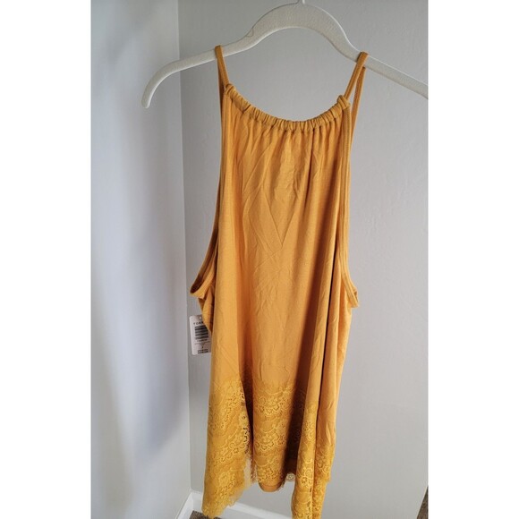 Torrid min yellow lace trim h/n tank with tags - Picture 7 of 7